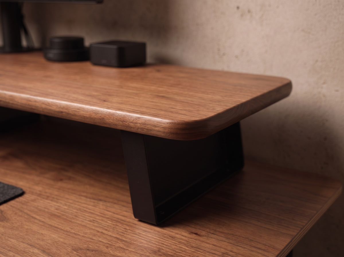 M30S Monitor Riser in Walnut – close-up detail | Rablo #Color_Walnut