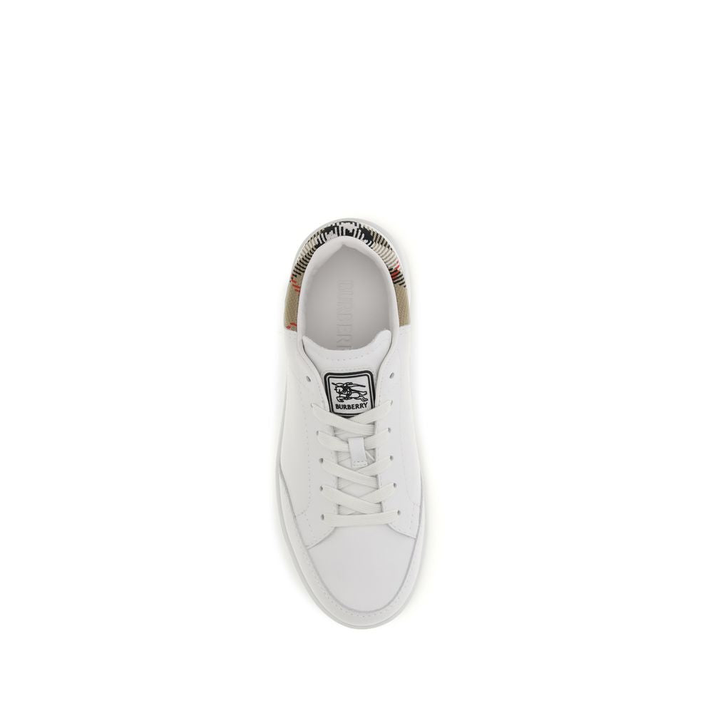 Burberry White Calf Leather Bos Taurus Low Top Sneakers